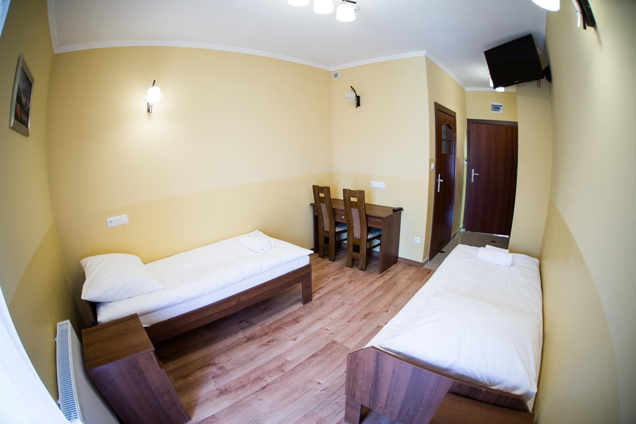 Pensjonat Pod Kogutami Bieliny  Buitenkant foto